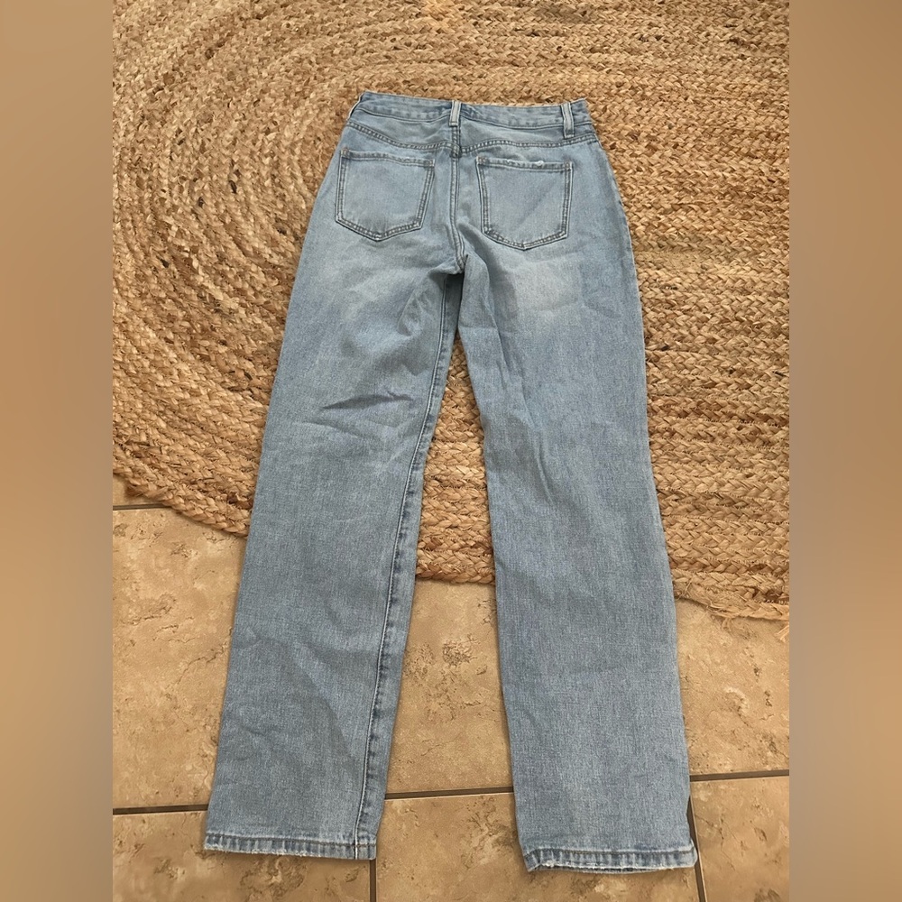 HIGH RISE STRAIGHT JEANS - Picture 3 of 6